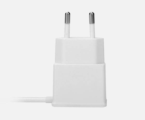 2.1A Single USB Travel Charger with Built-in Micro USB Cord 03